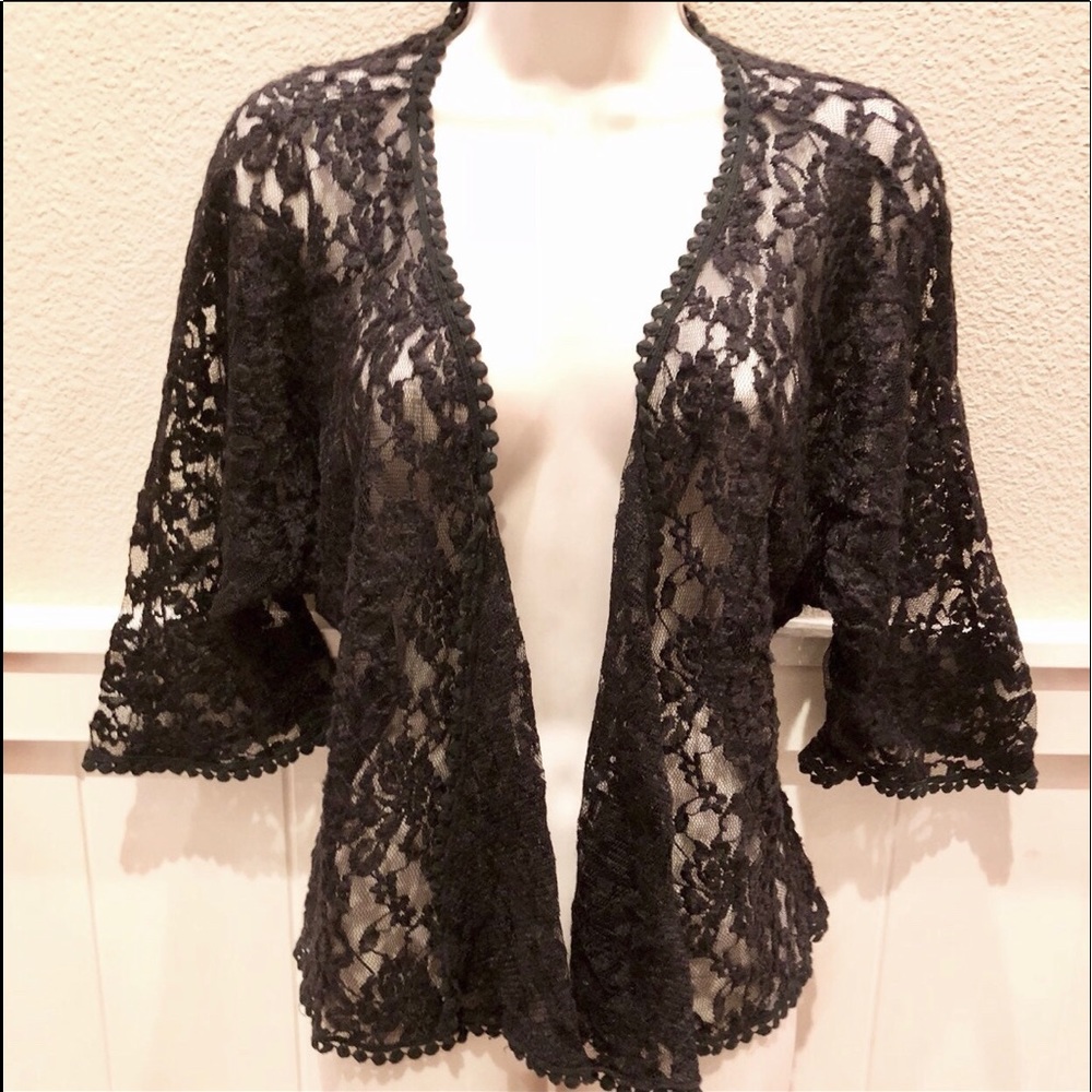 Beautiful black lace ToTo Collection Cardigan!